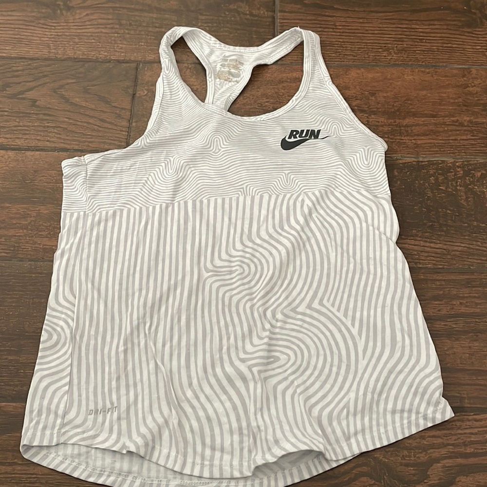Nike dri-fit tee